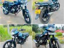 Bajaj Discover 100 2017 Motorbike