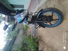 https://riyasewana.com/uploads/bajaj-discover-100-141953336665.jpg