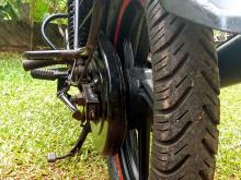 https://riyasewana.com/uploads/bajaj-discover-100-1512504419455.jpg