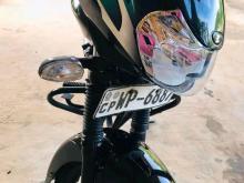 https://riyasewana.com/uploads/bajaj-discover-100-1919592019084.jpg