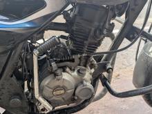 https://riyasewana.com/uploads/bajaj-discover-100-201901546165.jpg