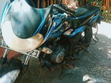 Bajaj Discover 100 2013 Motorbike
