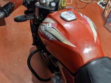https://riyasewana.com/uploads/bajaj-discover-100-212150186954.jpg