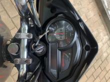 https://riyasewana.com/uploads/bajaj-discover-100-21450376374.jpg
