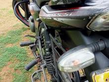 https://riyasewana.com/uploads/bajaj-discover-100-219502419176.jpg