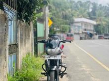 https://riyasewana.com/uploads/bajaj-discover-100-2214485424552.jpg