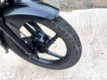 https://riyasewana.com/uploads/bajaj-discover-100-221754156335.jpg