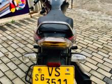 https://riyasewana.com/uploads/bajaj-discover-100-241229006434.jpg