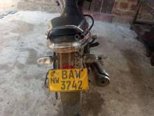 https://riyasewana.com/uploads/bajaj-discover-100-2983526424223.jpg
