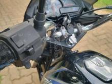 https://riyasewana.com/uploads/bajaj-discover-100-312855698452.jpg