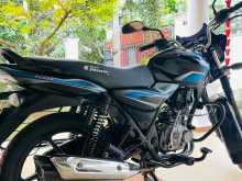 https://riyasewana.com/uploads/bajaj-discover-100-318500822603.jpg