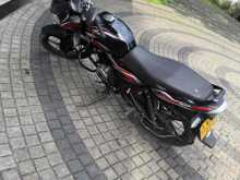 https://riyasewana.com/uploads/bajaj-discover-100-320490522872.jpg