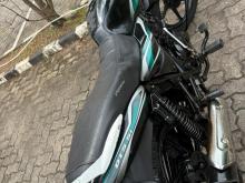 https://riyasewana.com/uploads/bajaj-discover-100-411051819514.jpg