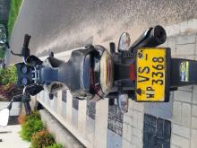 https://riyasewana.com/uploads/bajaj-discover-100-51858306365.jpg