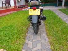 https://riyasewana.com/uploads/bajaj-discover-100-614352713924.jpg