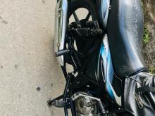 Bajaj Discover 100 2014 Motorbike