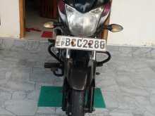 https://riyasewana.com/uploads/bajaj-discover-1010103113882.jpg