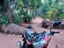https://riyasewana.com/uploads/bajaj-discover-10637144292.jpg