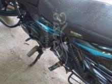 https://riyasewana.com/uploads/bajaj-discover-1105620642444.jpg