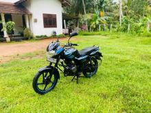Bajaj Discover 2013 Motorbike
