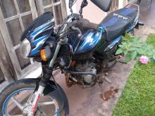 https://riyasewana.com/uploads/bajaj-discover-125-1018272719016.jpg