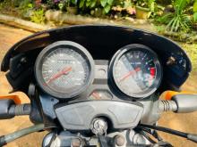 https://riyasewana.com/uploads/bajaj-discover-125-11419116945.jpg