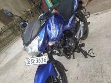 Bajaj Discover 125 2015 Motorbike