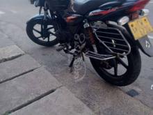 https://riyasewana.com/uploads/bajaj-discover-125-13131724477339.jpg