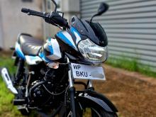 Bajaj Discover 125 2025 Motorbike