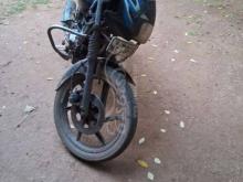 https://riyasewana.com/uploads/bajaj-discover-125-141143381317334.jpg