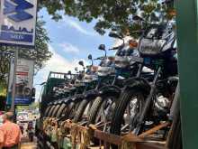 https://riyasewana.com/uploads/bajaj-discover-125-1414165522632.jpg