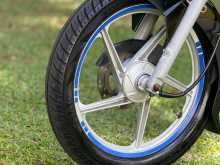 https://riyasewana.com/uploads/bajaj-discover-125-1415561613774.jpg