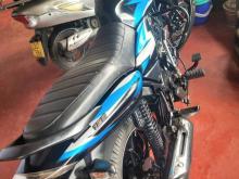 Bajaj Discover 125 2024 Motorbike