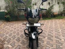 https://riyasewana.com/uploads/bajaj-discover-125-150042424682.jpg