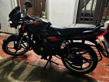 https://riyasewana.com/uploads/bajaj-discover-125-1522404519963.jpg