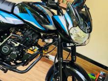 Bajaj Discover 125 2025 Motorbike