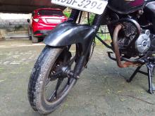 https://riyasewana.com/uploads/bajaj-discover-125-17858316814.jpg