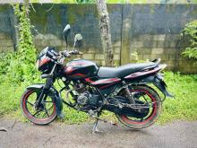 https://riyasewana.com/uploads/bajaj-discover-125-1815111624963.jpg