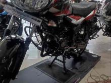 https://riyasewana.com/uploads/bajaj-discover-125-1913260924981.jpg