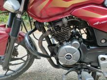 https://riyasewana.com/uploads/bajaj-discover-125-1922083519485.jpg