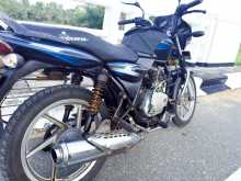 https://riyasewana.com/uploads/bajaj-discover-125-215211113802.jpg