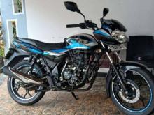 Bajaj Discover 125 2024 Motorbike