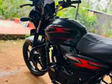 https://riyasewana.com/uploads/bajaj-discover-125-221200024682.jpg