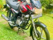 Bajaj Discover 125 2015 Motorbike