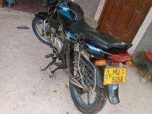 https://riyasewana.com/uploads/bajaj-discover-125-24101356409394.jpg