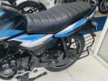 https://riyasewana.com/uploads/bajaj-discover-125-2415180522152.jpg