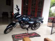 https://riyasewana.com/uploads/bajaj-discover-125-2421394613884.jpg