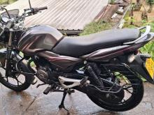 https://riyasewana.com/uploads/bajaj-discover-125-25946216085.jpg