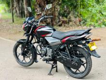 https://riyasewana.com/uploads/bajaj-discover-125-2611223119492.jpg