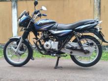 https://riyasewana.com/uploads/bajaj-discover-125-261616406544.jpg